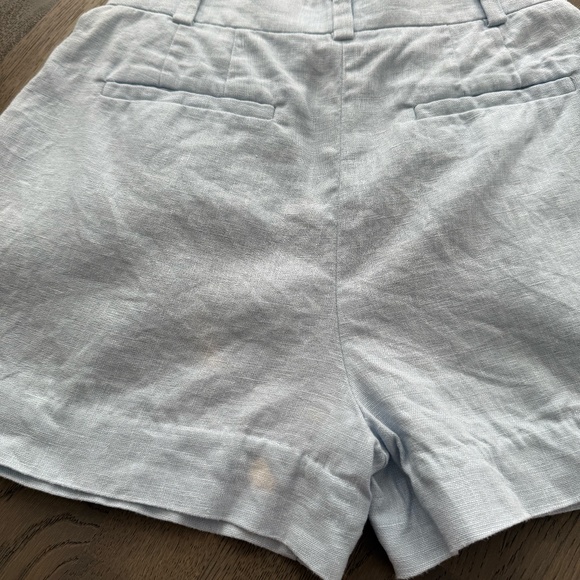 Michael Kors Light Blue High-Waisted Linen Shorts Tailored Summer Shorts Size 2 - Picture 4 of 9